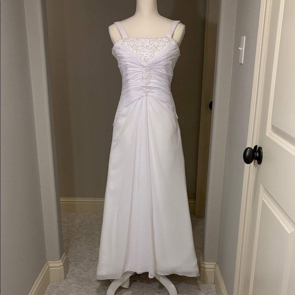 JJs House White Lace Prom Dress